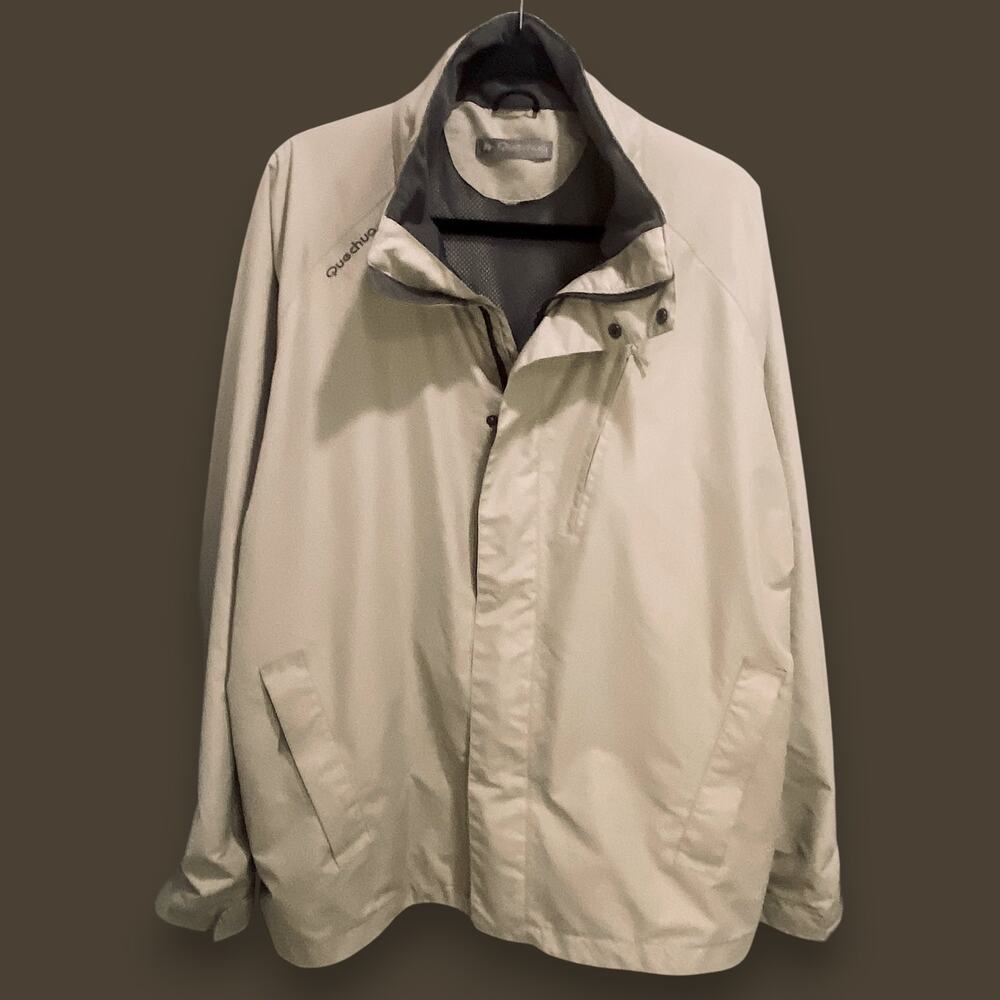 Decathalon Quechua Men's Tan Full Zip Rain Jacket Size 3X apx. 4 pocket
